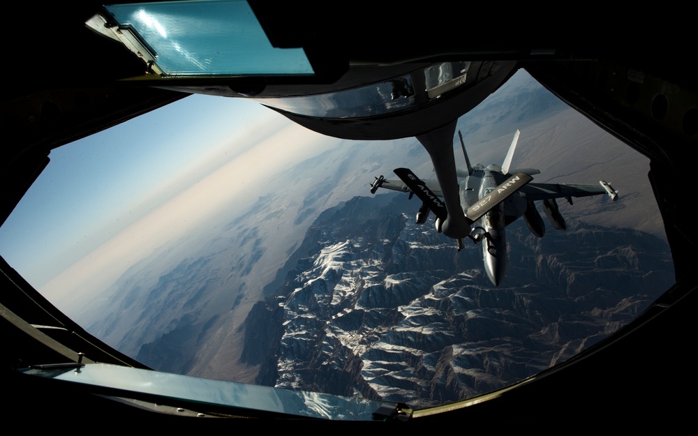 DVIDS - Images - 28th EARS refuels U.S. Navy fighters throughout ...