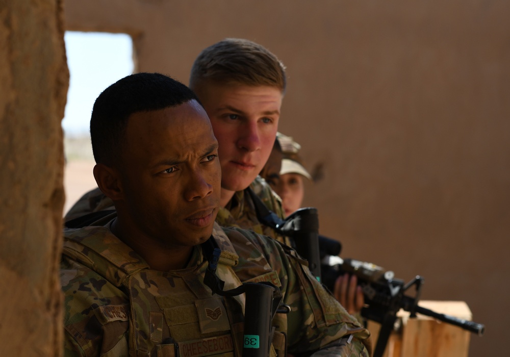 U.S. deployed Defenders conquer CQB course in Niger