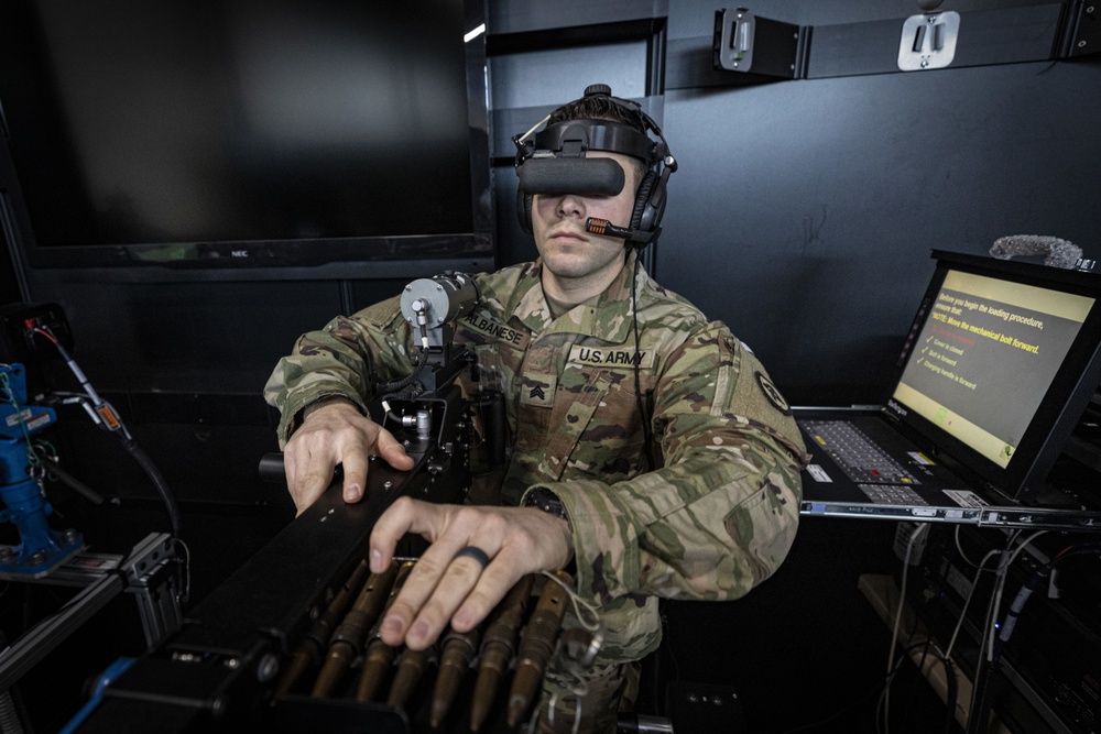 New Jersey Soldiers train with VR