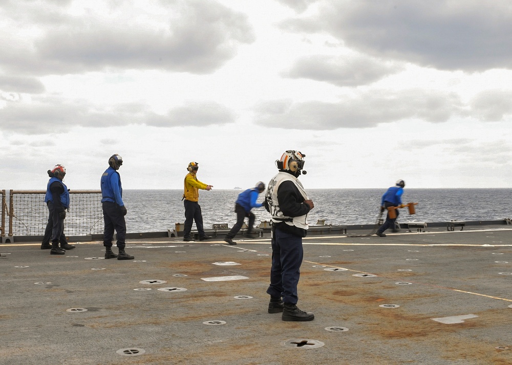 USS Germantown (LSD 42) Flight Ops