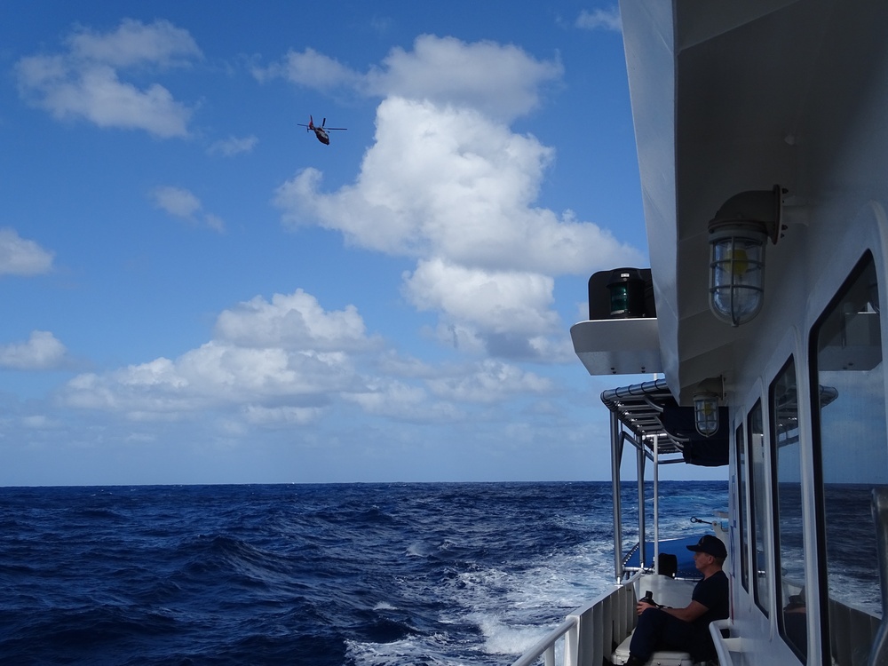 Imagery Release: Coast Guard cutter crew assists in search for missing person off Waimea Bay