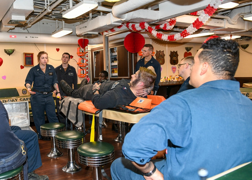 USS Normandy Sailor Gives Medical Training