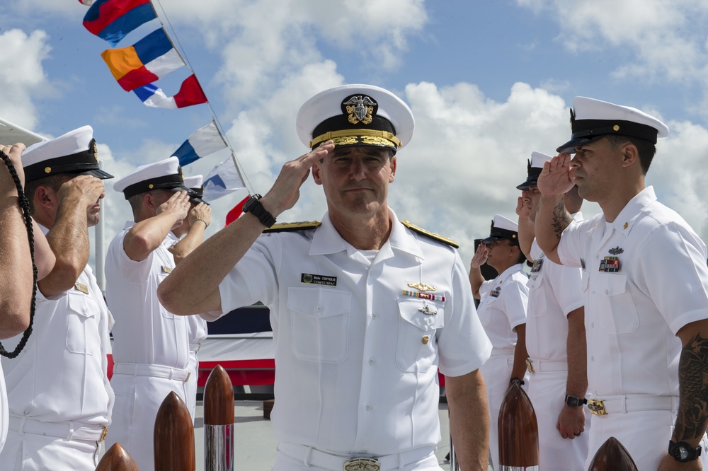Frank Cable Hosts Change of Command Ceremony