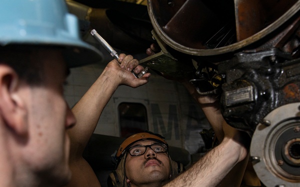 MV-22B Maintenance