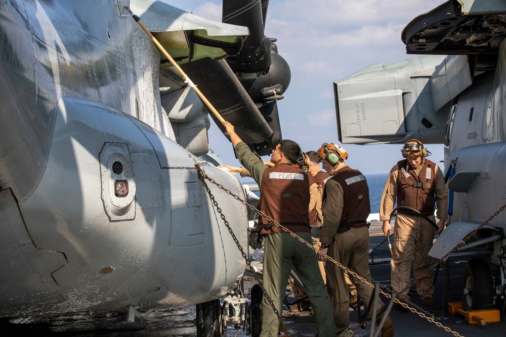 MV-22B Maintenance