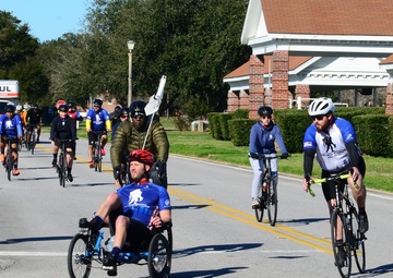 Wounded Warrior Project Soldier Ride Cycles through NAS Pensacola