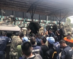 West Virginian and Peruvian light wheeled mechanics train in Lima