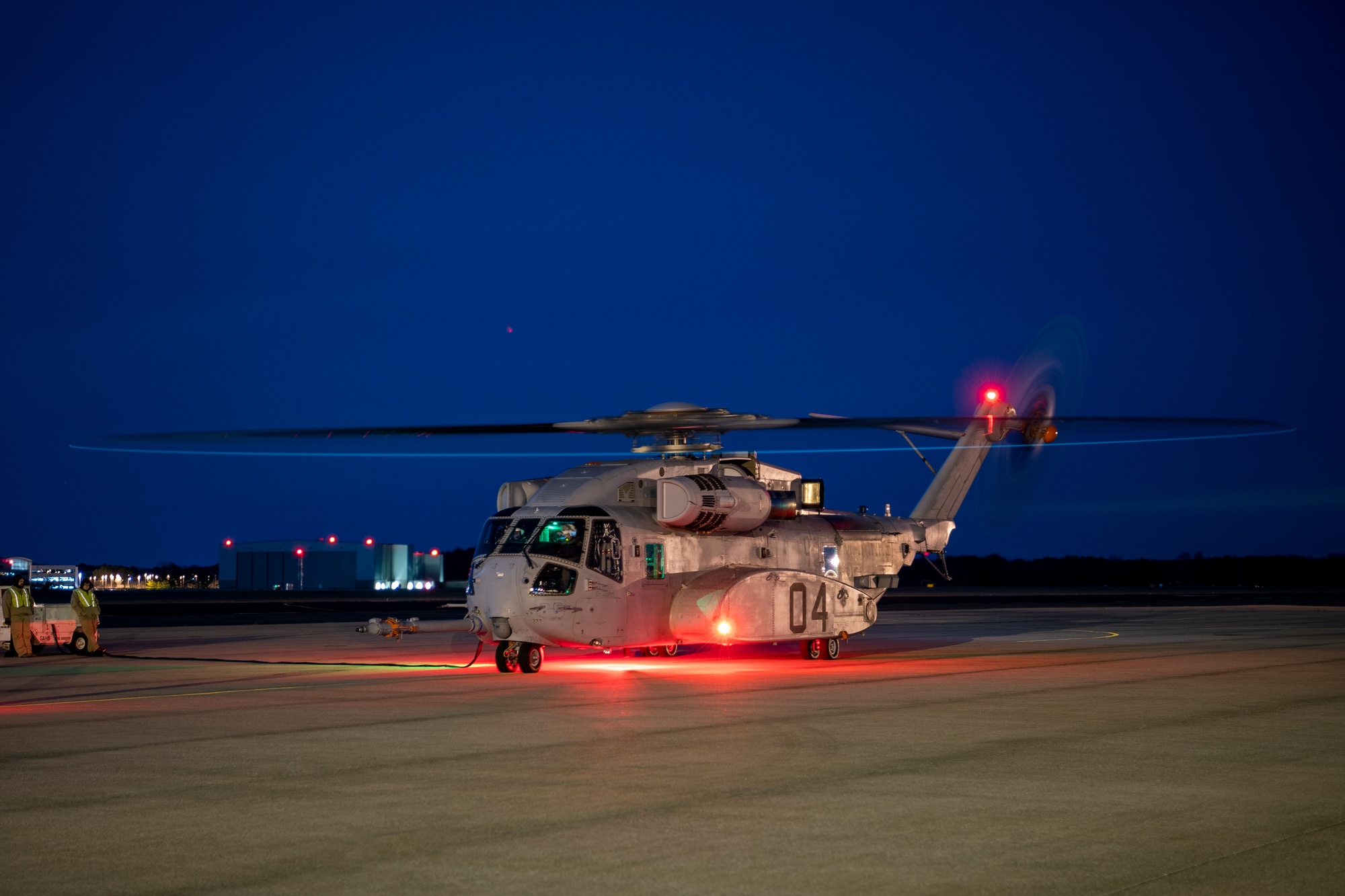 Nathページ DVIDS - Images - CH-53K King Stallion prepares for night