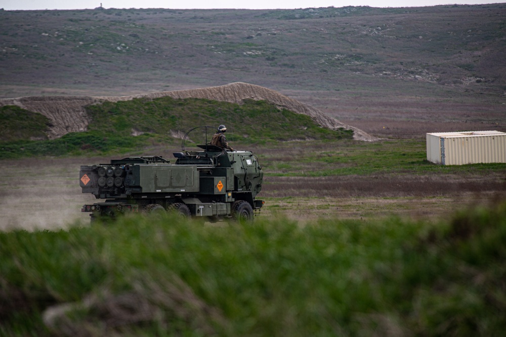 Iron Fist 2020: US Marines with 5/11 Fire Rockets using HIMARS