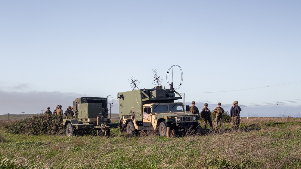 Iron Fist 2020: US Marines with 5/11 Fire Rockets using HIMARS