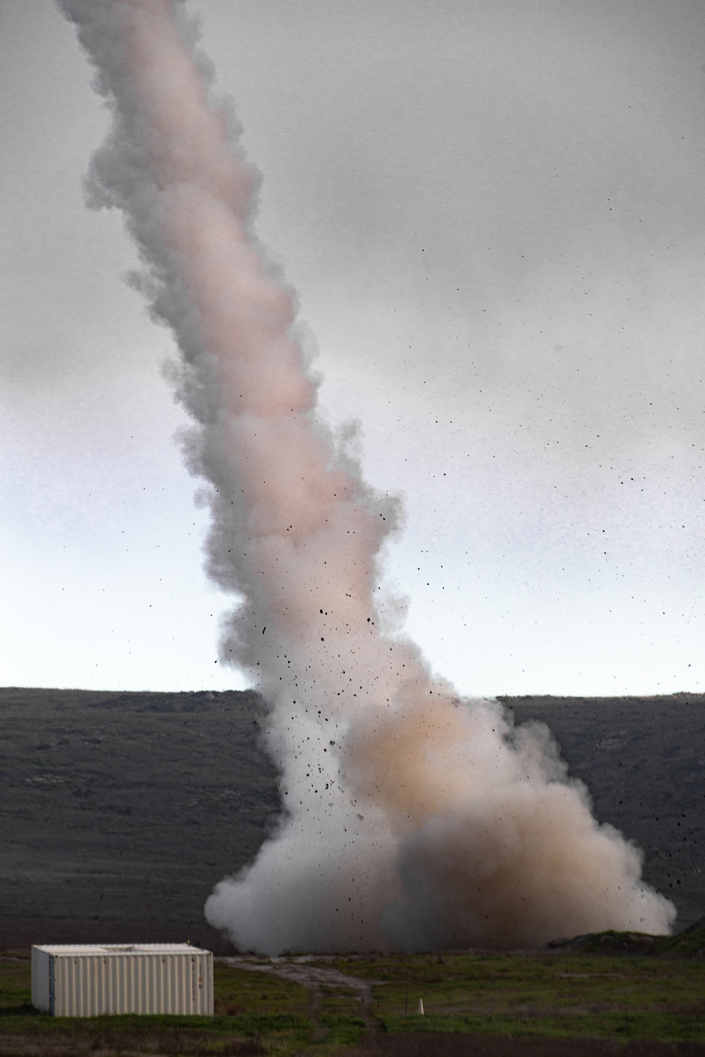 Iron Fist 2020: US Marines with 5/11 Fire Rockets using HIMARS