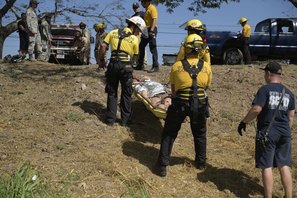 Central American, US firefighters grow competencies, partnerships