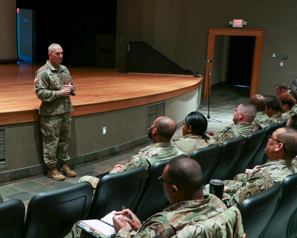 USARCENT CSM Brian Hester Visits 1st TSC