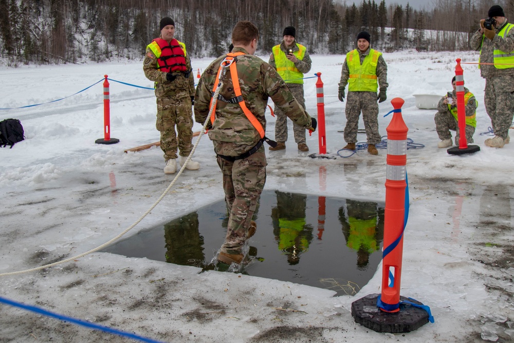 207th Engineer Utilities Detachment implements water immersion training