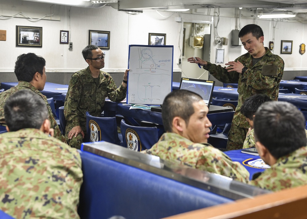 USS Germantown (LSD 42) Daily Photos