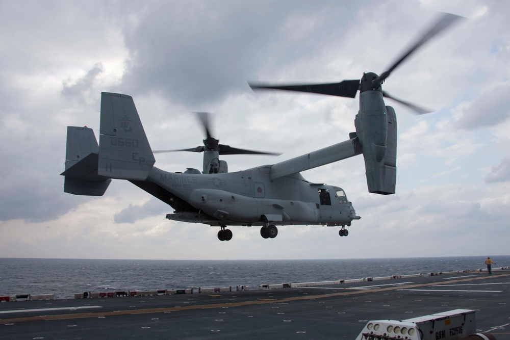 31st MEU Marines conduct Flight Ops aboard the USS America