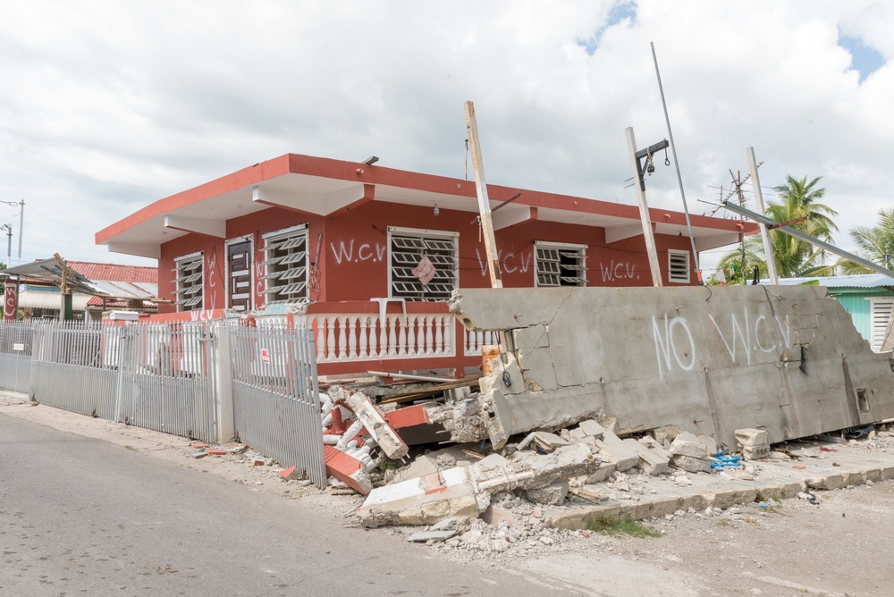 Quake Damage to Home in Guánica