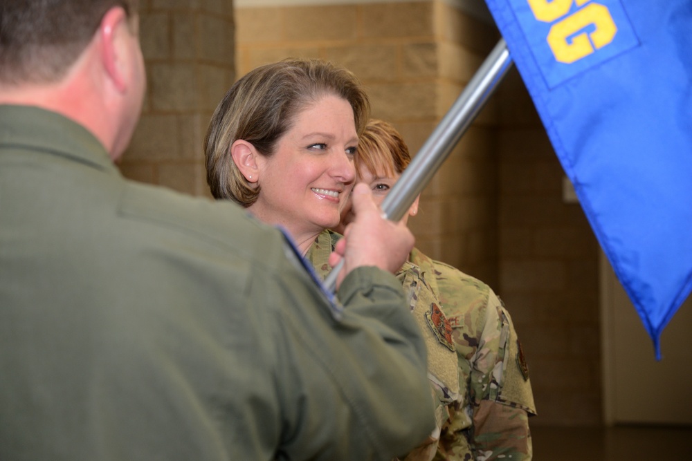 Finch receives MSG guidon