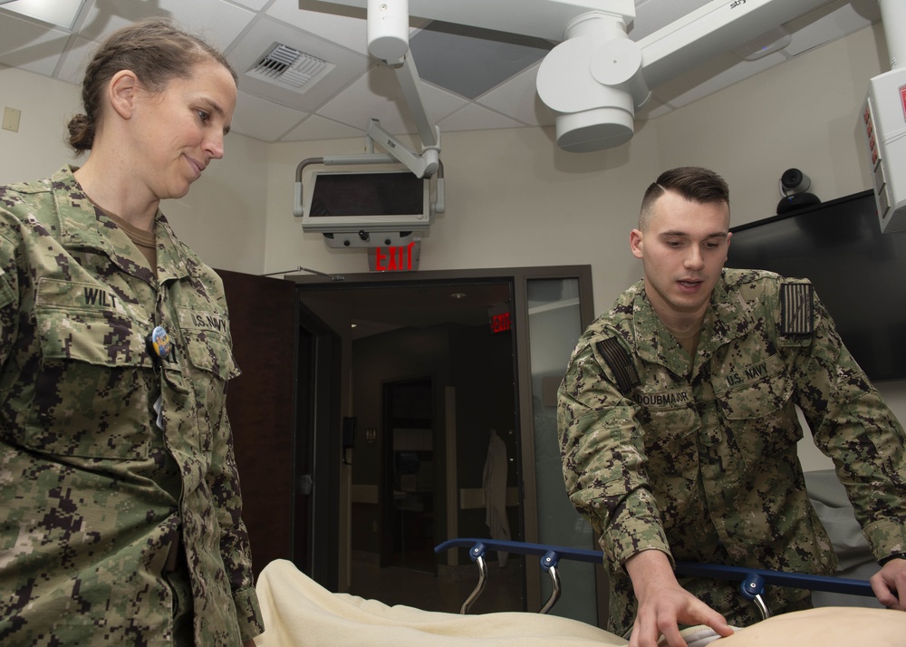 Hospital Corpsman Participate in HMPQS