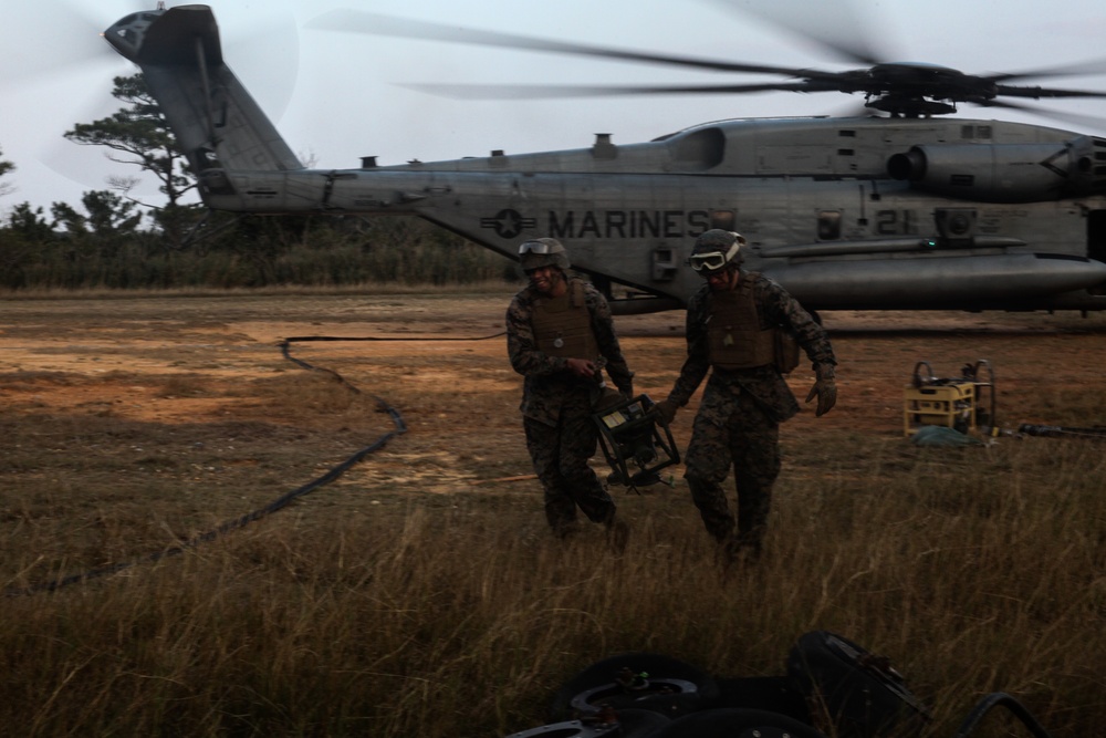 31st MEU establishes a FARP