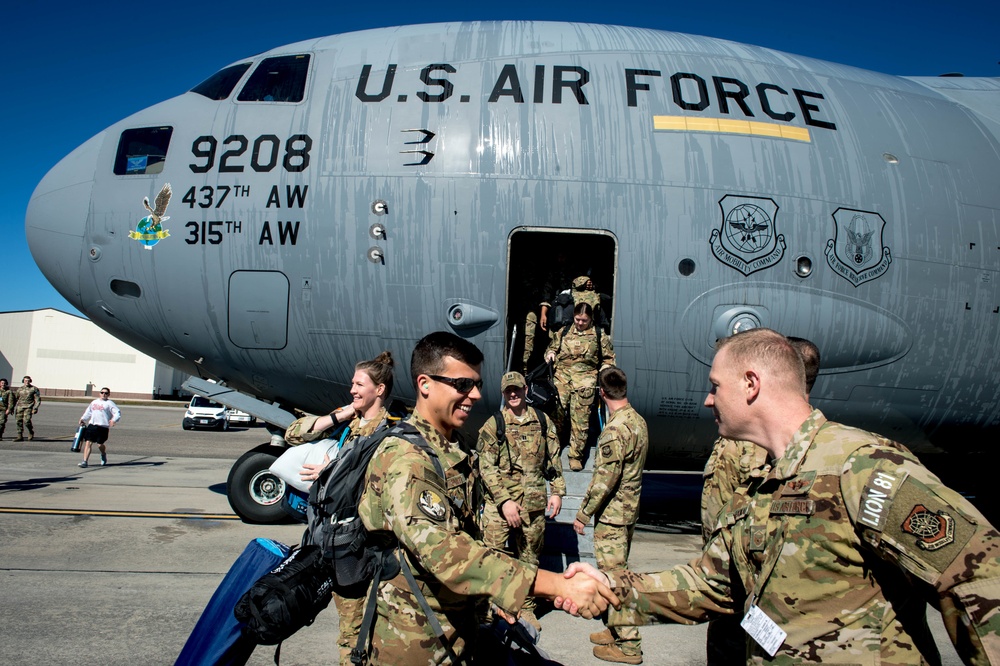 Chief Master Sgt. Kenneth Rossa's Fini Flight