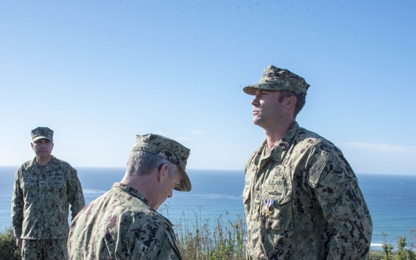 EODMU 11 Sailor is Awarded Silver Star Medal