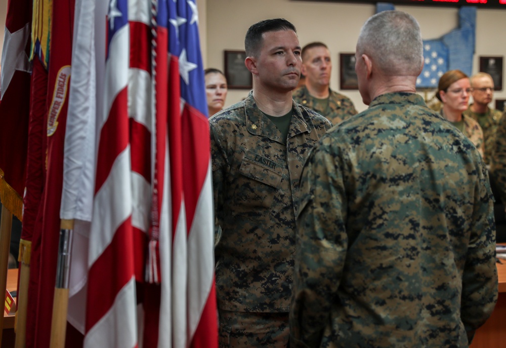 U.S. Marine awarded Navy and Marine Corps medal for heroic act