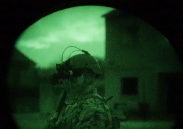 Marines test new night vision goggles in realistic setting