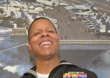 From the Corps to the Navy, Career Recruiter Sets Goals