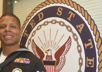 From the Corps to the Navy, Career Recruiter Sets Goals