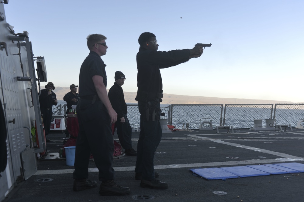 Sailors Participate in FOD Walkdown