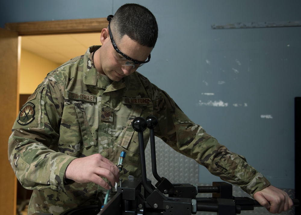 4th EMS Provides Equipment Maintenance to F-15E Strike Eagle, Aerospace Ground Equipment