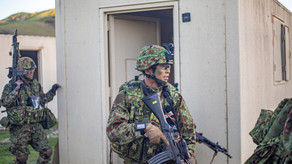 Iron Fist 2020: Japan Ground Self-Defense Force soldiers conduct urban operations training