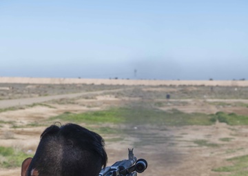 Qwat al-Khasah al-Iraqi learn advanced machine gun techniques