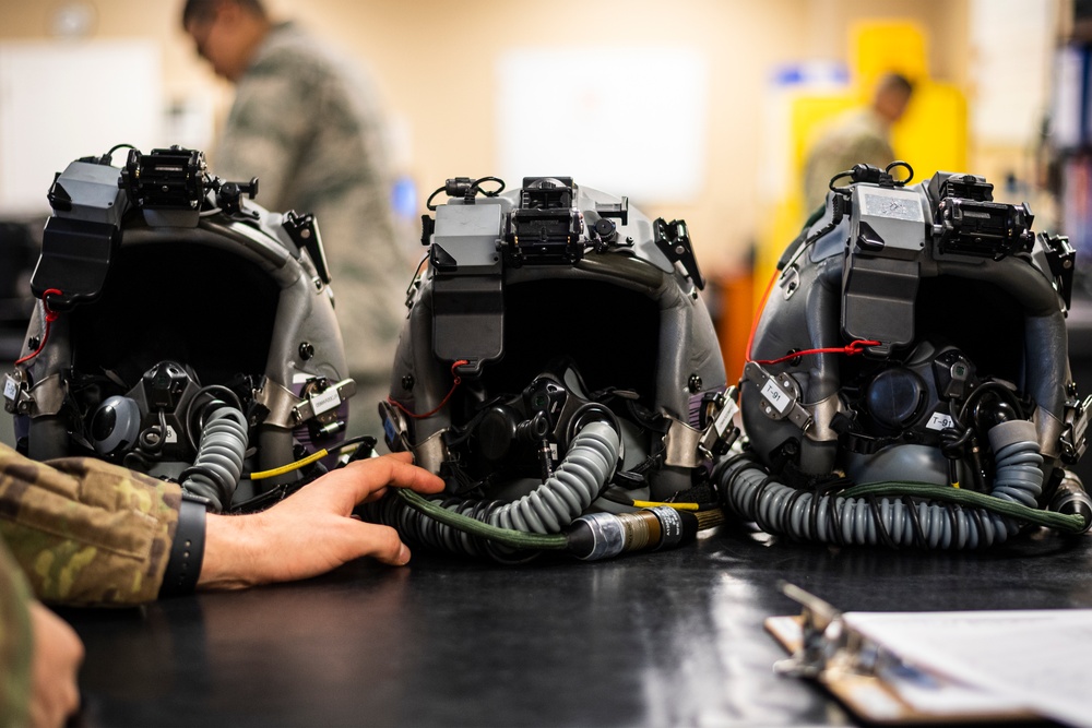 A-10 helmets keep pilots connected