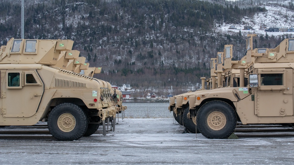 MCPP-N Convoy from Vӕrnes to Orkanger Port