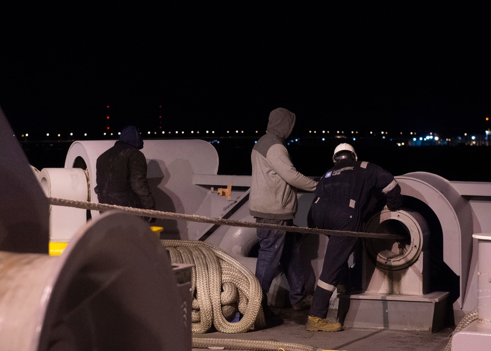 USNS Benavidez Departs Norfolk