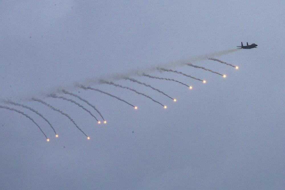 Aerial Display During Singapore Airshow 2020