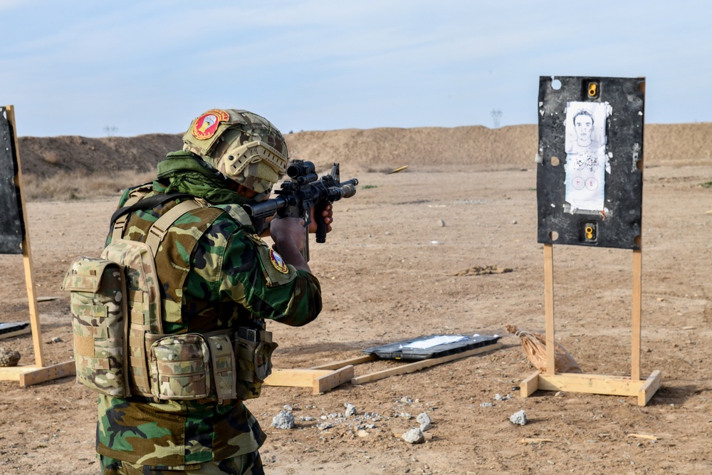 Qwat al-Khasah practices advanced marksmanship