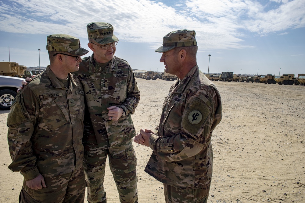 Lt. Gen. Terry Ferrell ARCENT Commander visits troop in U.S. Central Command Region