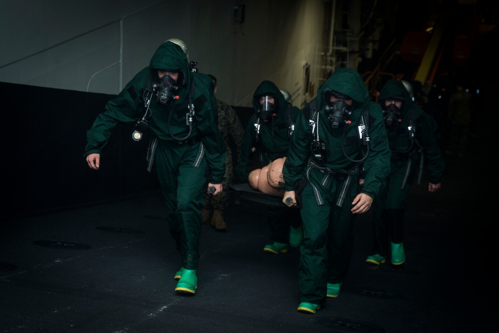 31st MEU CBRN team conducts equipment familiarization aboard USS America (LHA 6)