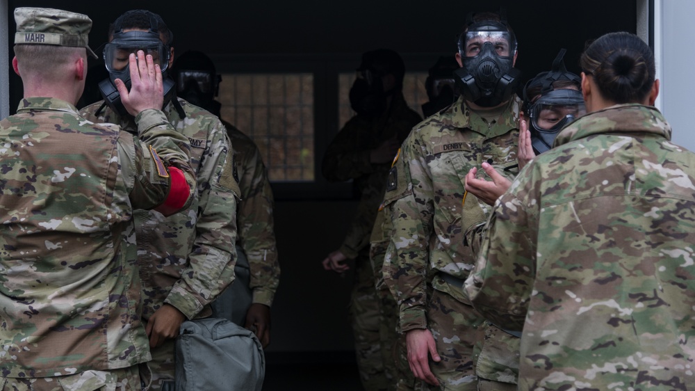 16th SB Soldiers conduct CBRN training