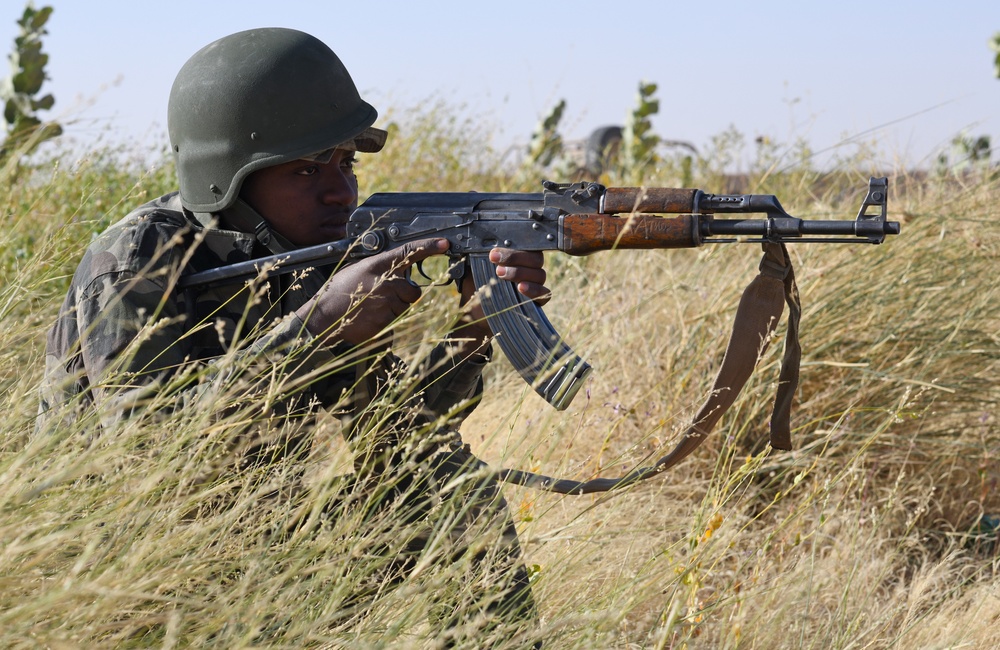 U.S. air advisors train Forces Armées Nigeriennes members