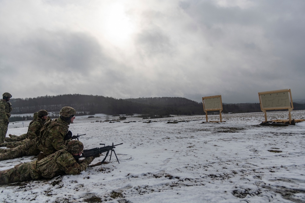 Military Police train through harsh weather