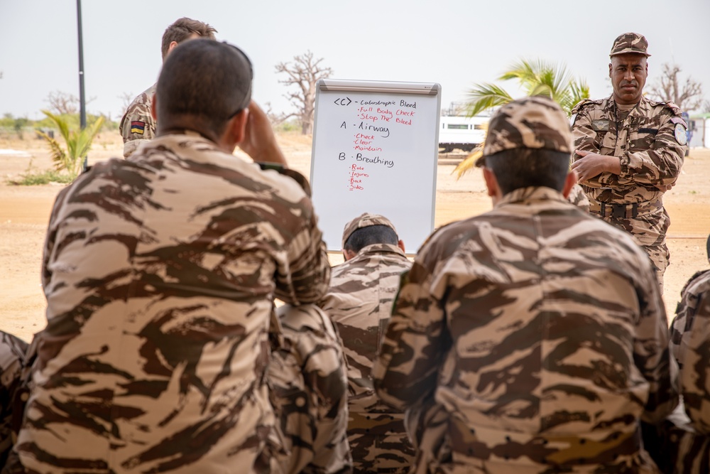 Moroccans hone tactical combat casualty care skills at Flintlock 20