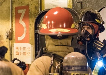 200213-N-TE695-0011 NEWPORT, R.I. (Feb. 13, 2020) -- Navy Officer Candidate School conducts shipboard firefighting training