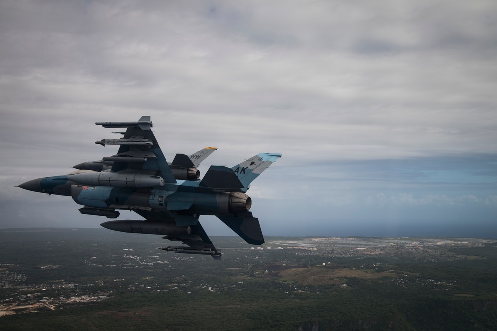 8-Ship Joint Coalition Aerial Formation Showcased during Exercise COPE North 20