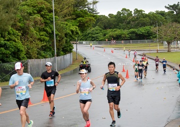 Kadena supports Okinawa Marathon