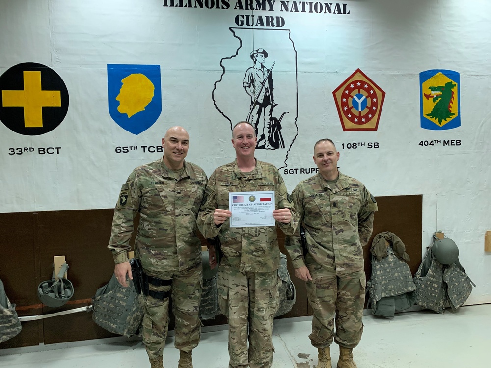 Deployed Illinois Soldier recognized for shooting competition