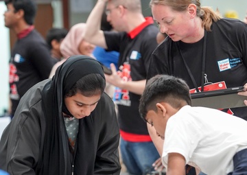 Deployed Airmen stay resilient by serving community